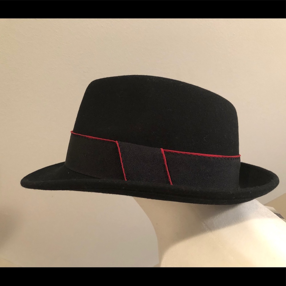 Henschel Hat